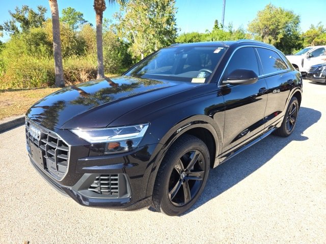 2019 Audi Q8 Premium