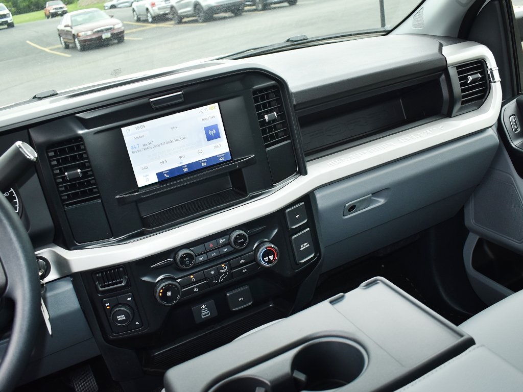 2025 Ford F-250 XL photo 14