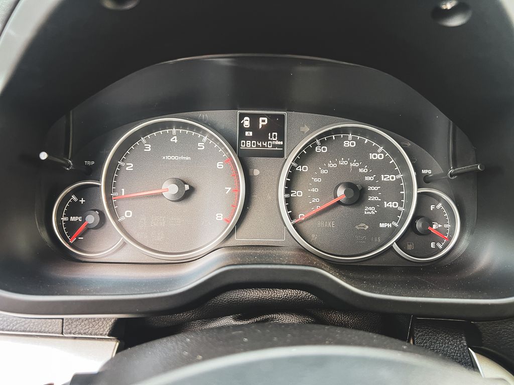 2013 Subaru Legacy 2.5i Premium photo 15