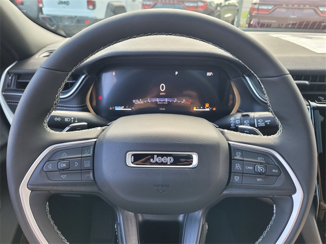 2025 Jeep Grand Cherokee Altitude X photo 22