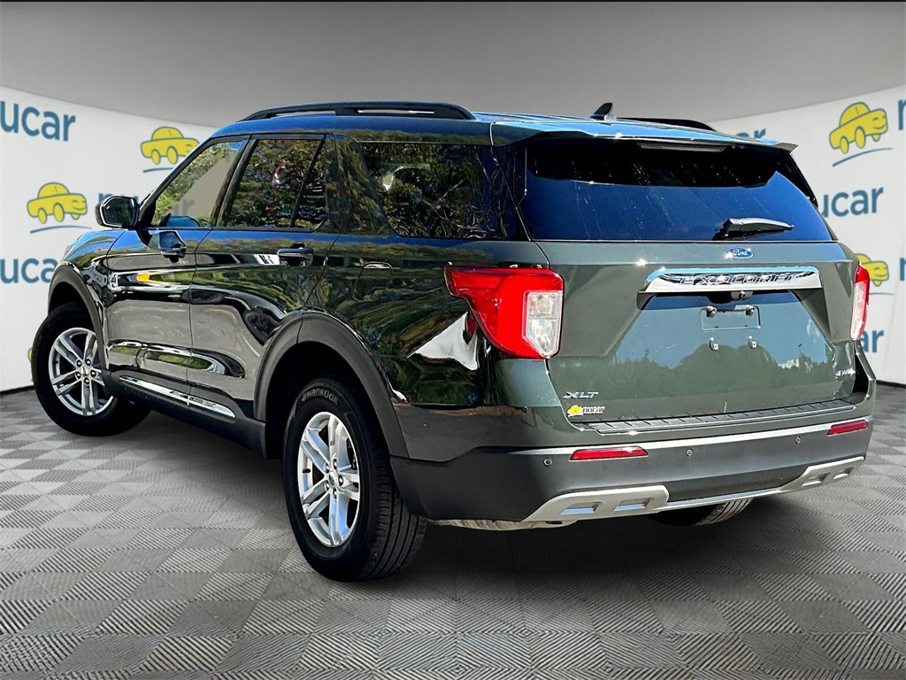 2022 Ford Explorer XLT photo 4