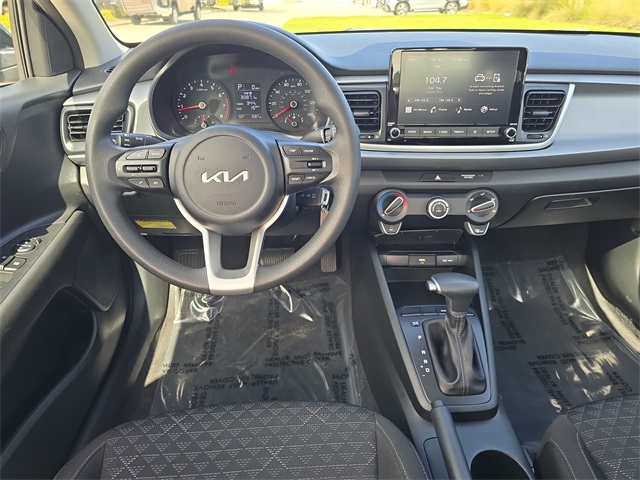 2023 Kia Rio S photo 8