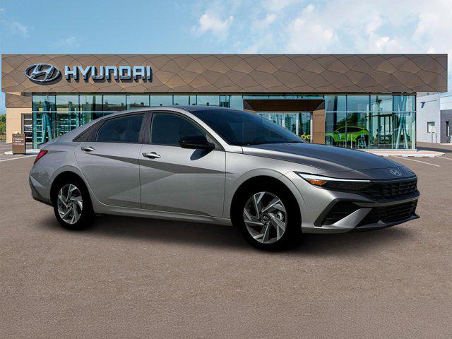 2025 Hyundai Elantra Hybrid SEL Sport photo 9