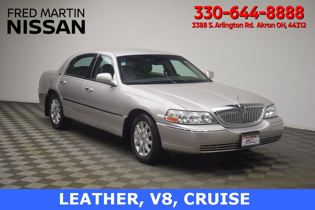 2010 Lincoln Town Car