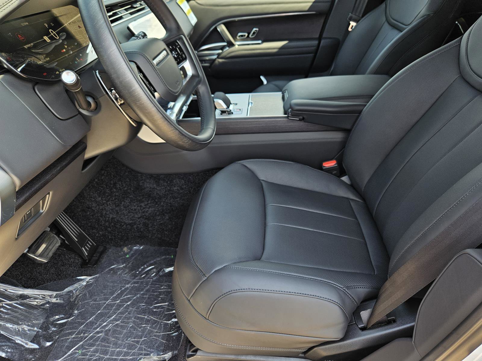 2025 Land Rover Range Rover SE photo 22