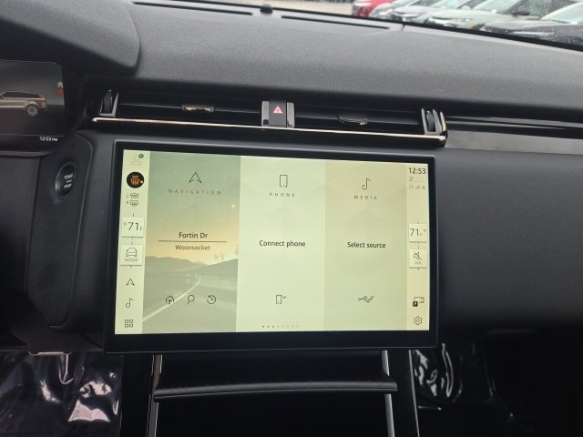 2025 Land Rover Range Rover Velar SE photo 8