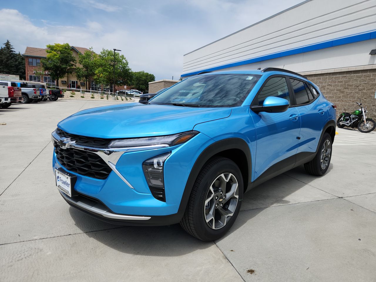 2025 Chevrolet Trax LT photo 4