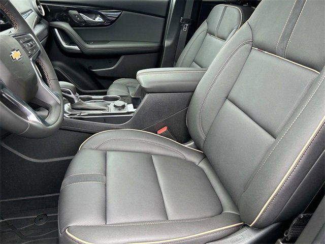 2025 Chevrolet Blazer Premier photo 18