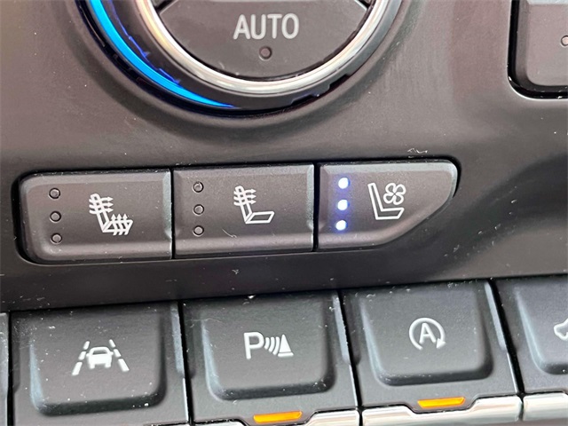 2021 Chevrolet Silverado 1500 LTZ photo 20