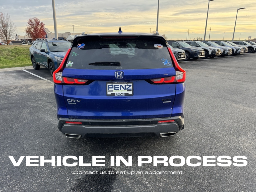 2024 Honda CR-V Hybrid Sport Touring photo 4