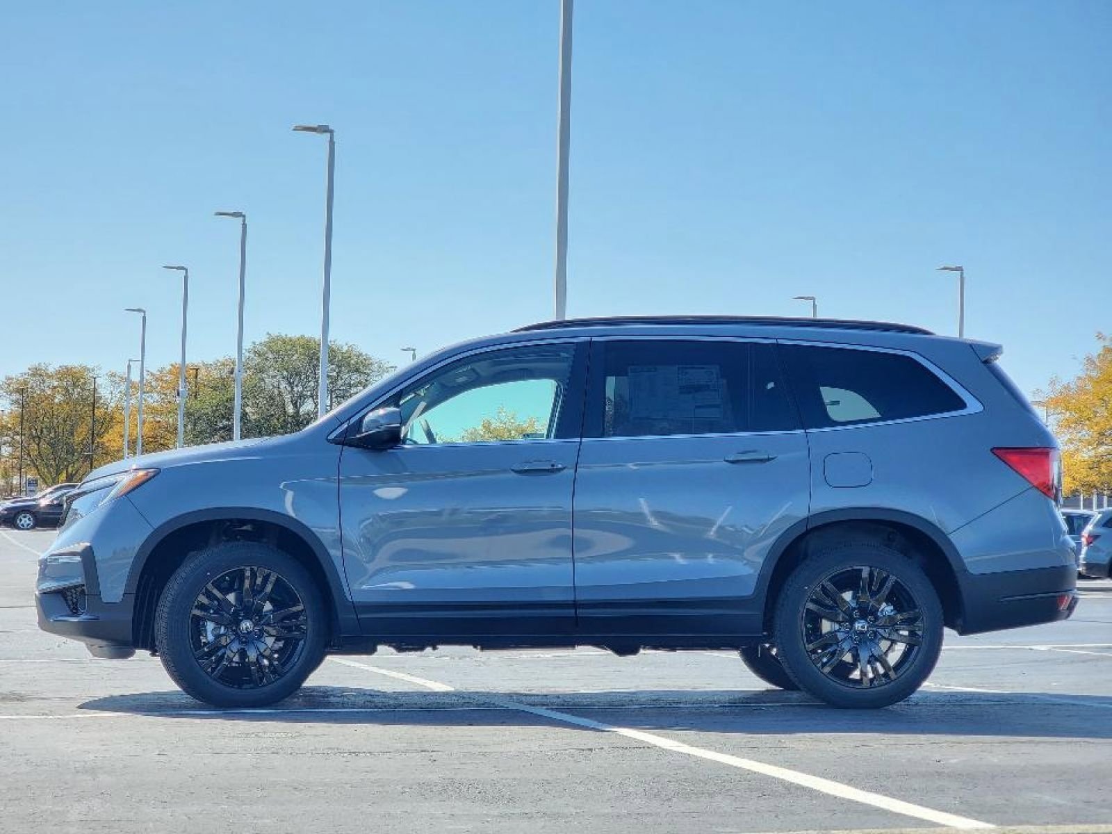 2022 Honda Pilot Special Edition photo 4