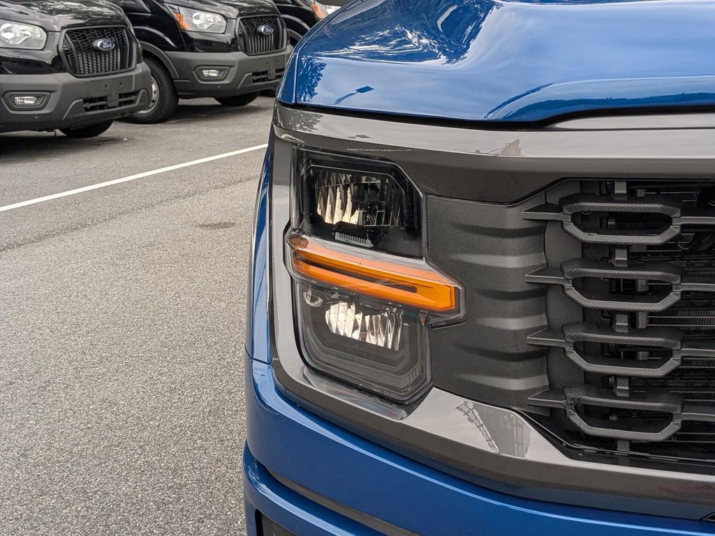 2025 Ford F-150 STX photo 10