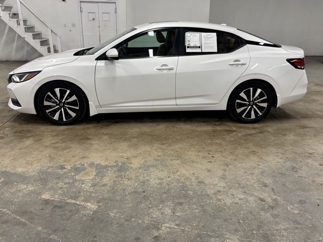 2022 Nissan Sentra SV photo 4