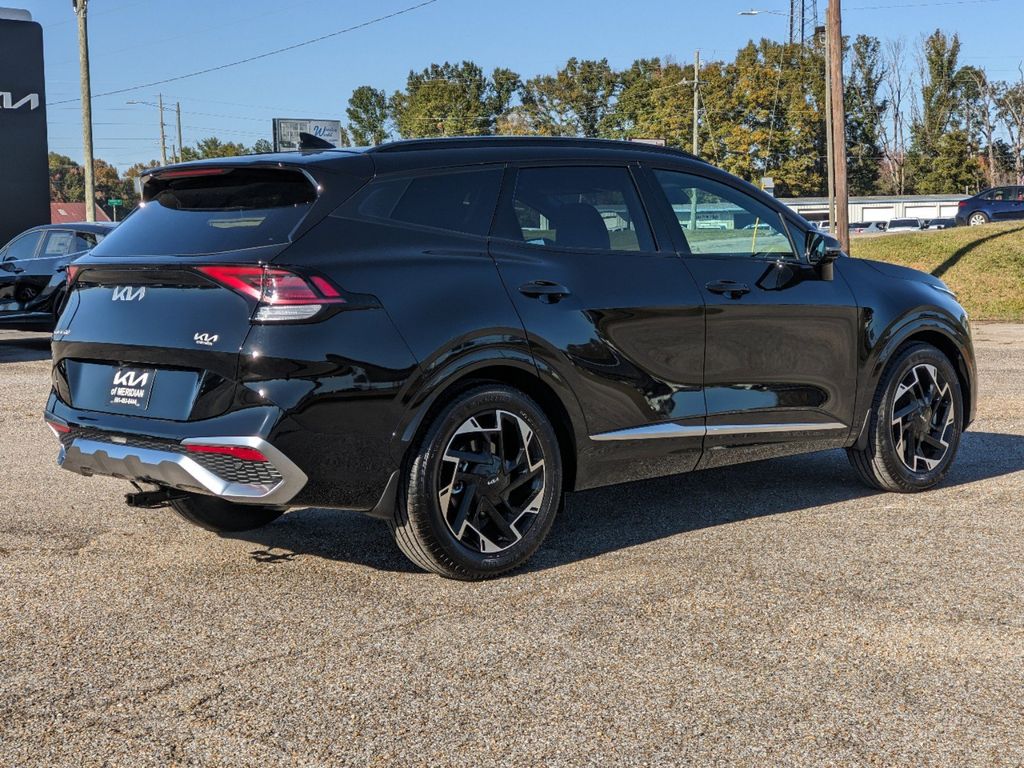 2024 Kia Sportage photo 3