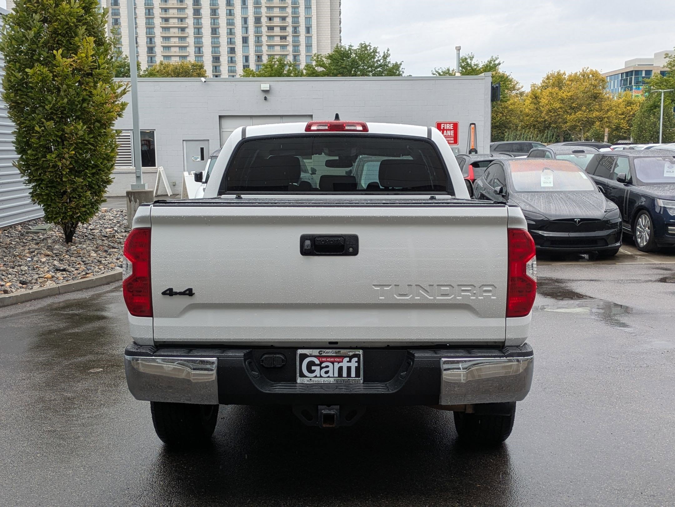 2020 Toyota Tundra SR5 Grade photo 4