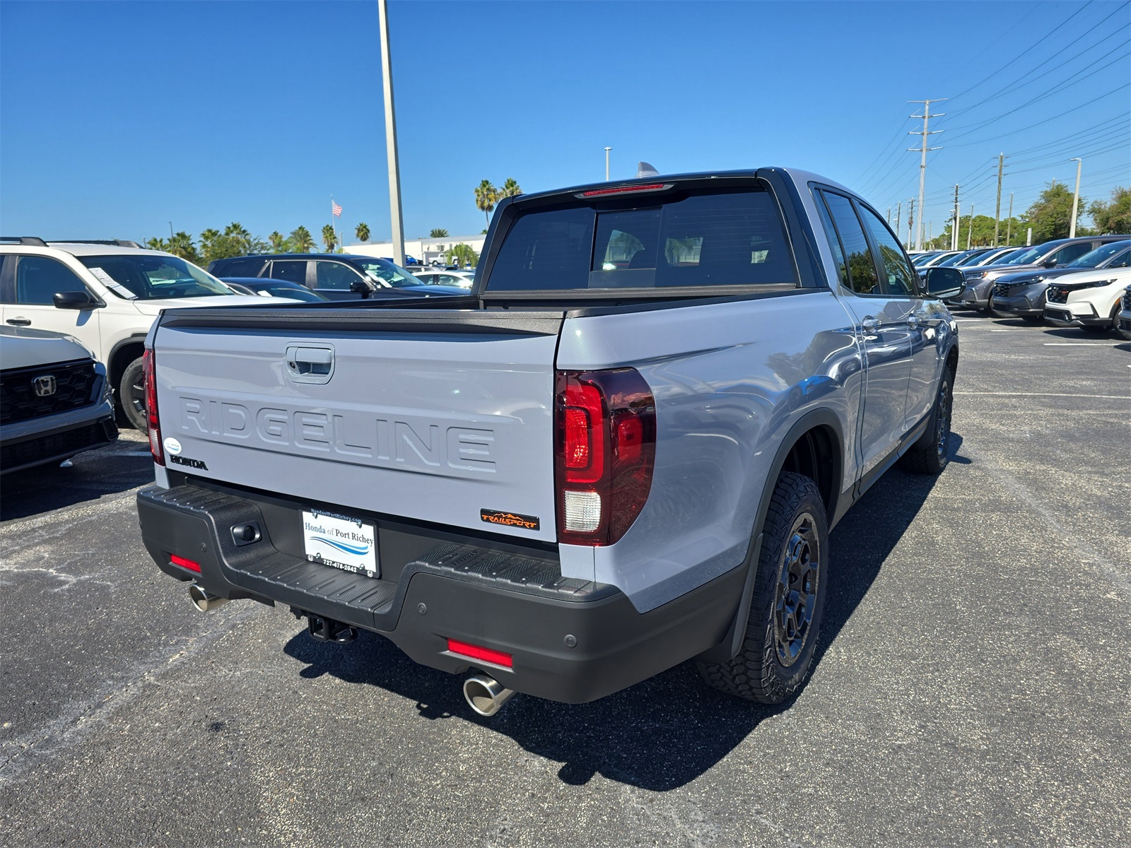 2026 Honda Ridgeline TrailSport photo 2