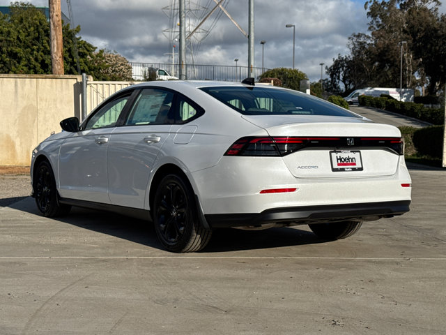 2025 Honda Accord SE photo 6