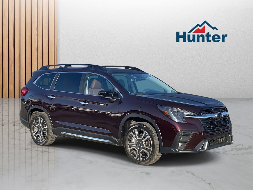 2025 Subaru Ascent Touring's photo