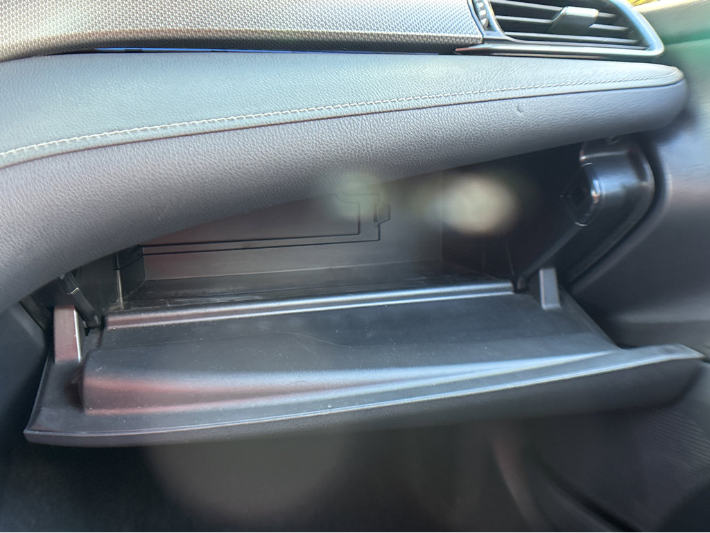 2024 Toyota Camry XSE V6 photo 26