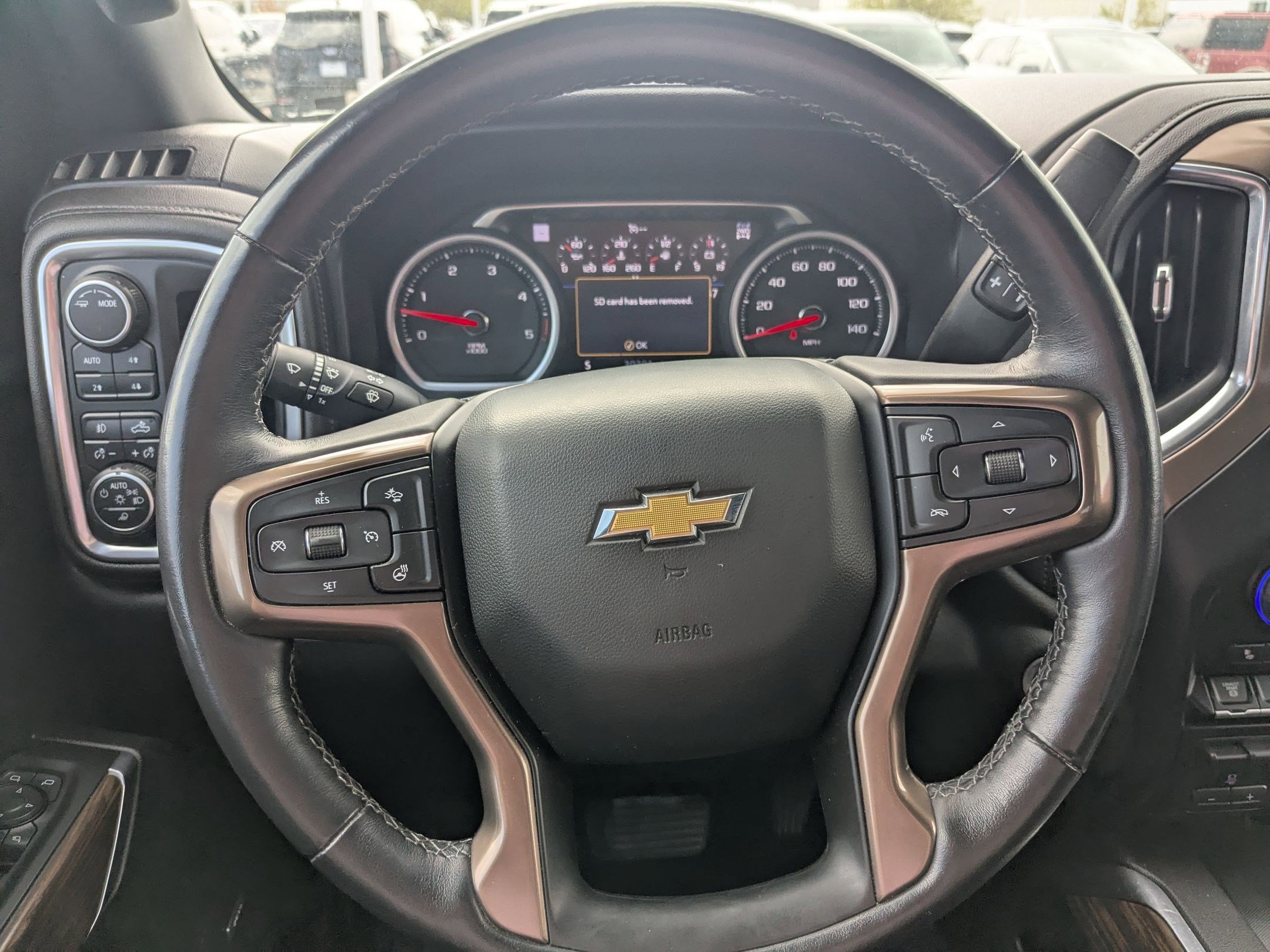 2022 Chevrolet Silverado 3500HD High Country photo 13