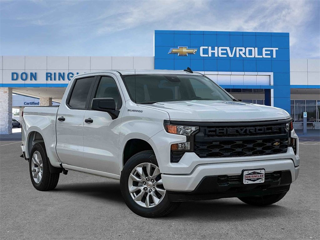 2026 Chevrolet Silverado 1500 Custom's photo