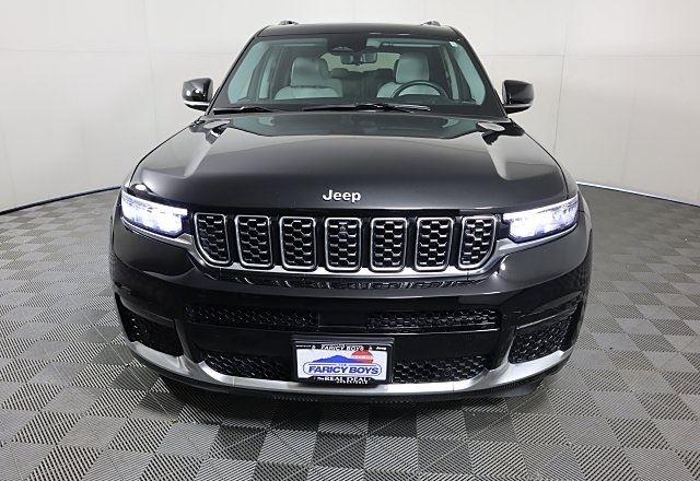 2021 Jeep Grand Cherokee L Summit photo 3