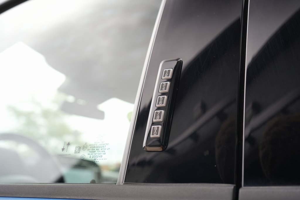 2022 Ford F-150 XLT photo 6