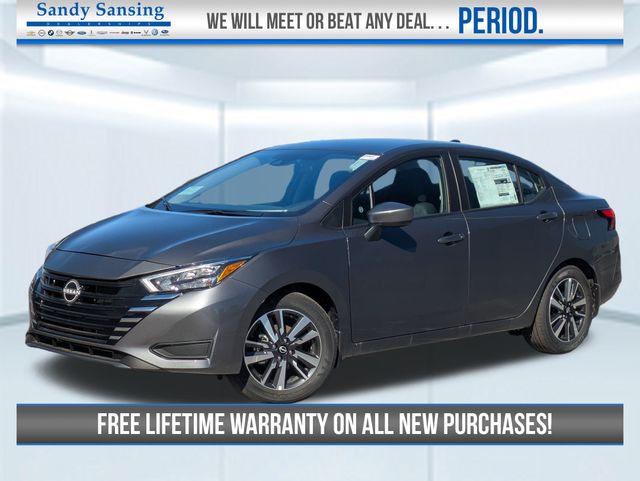 2025 Nissan Versa SV's photo