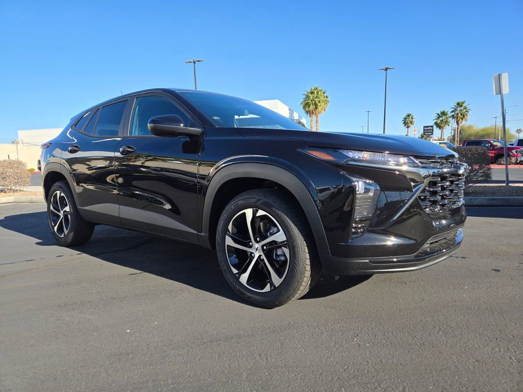 2026 Chevrolet Trax RS's photo