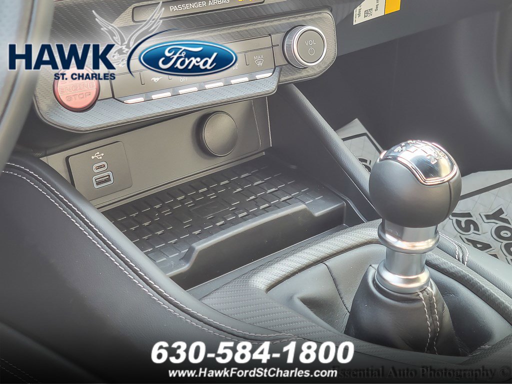 2024 FORD MUSTANG - Image 13