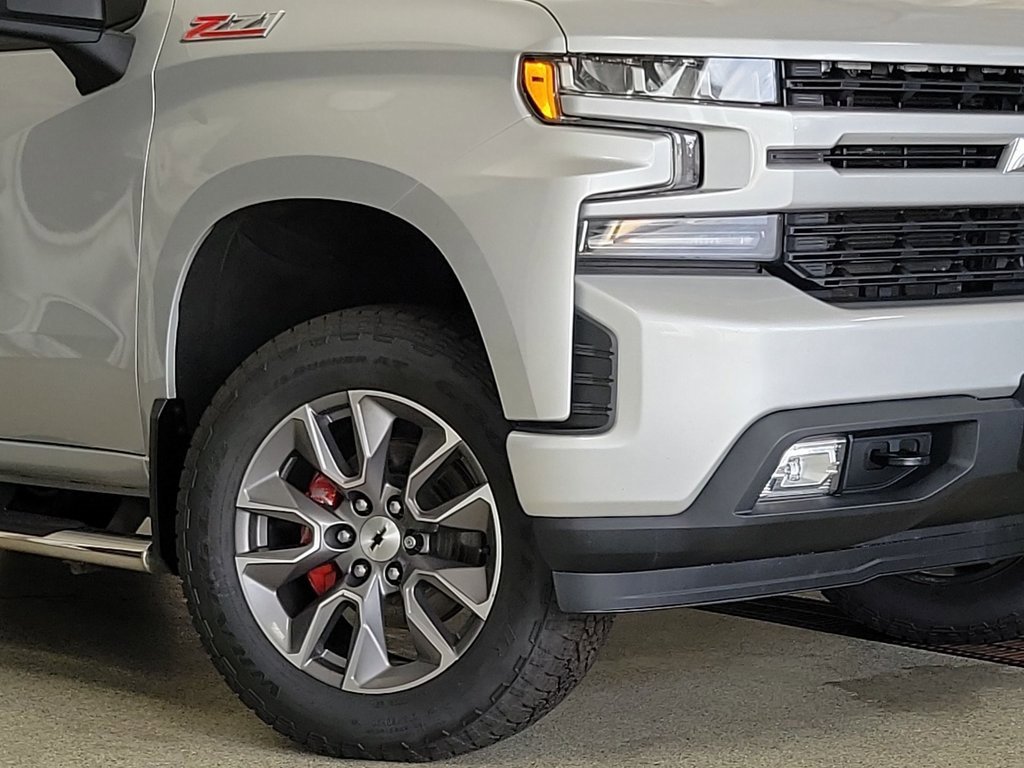 2019 Chevrolet Silverado 1500 RST photo 3