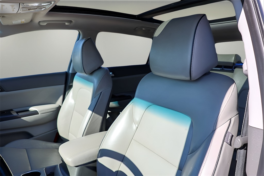 2017 Kia Sportage EX photo 9