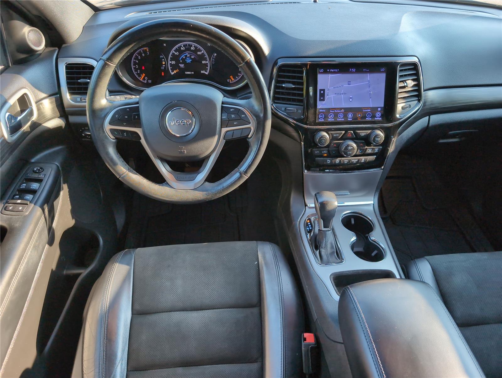 2020 Jeep Grand Cherokee Altitude photo 18
