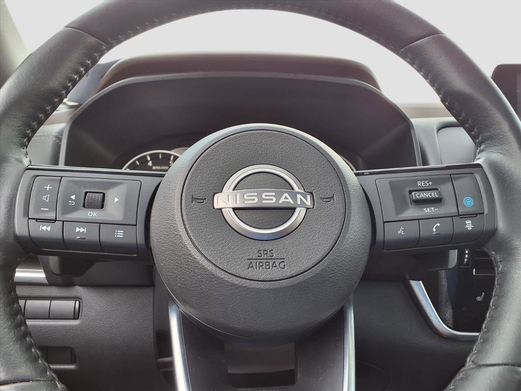 2022 Nissan Rogue SV photo 21