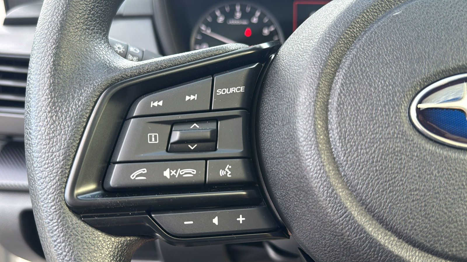 2025 Subaru Crosstrek Premium photo 14