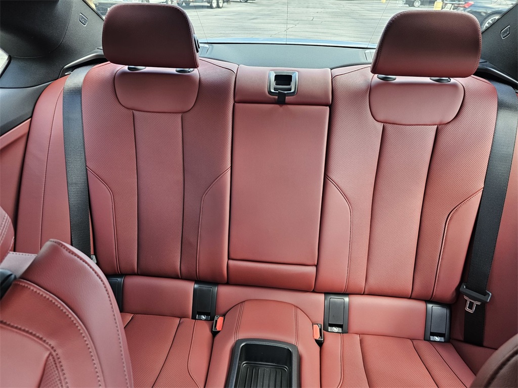 2025 Bmw 230i photo 18