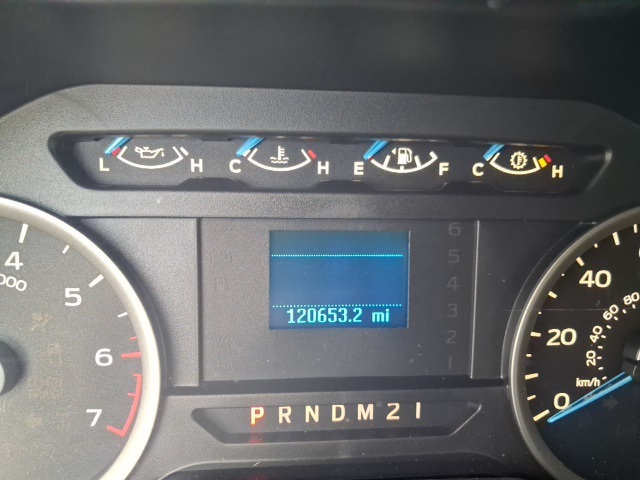 2015 Ford F-150 XLT photo 3