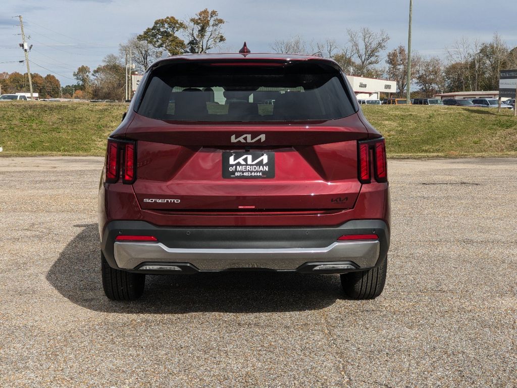 2025 Kia Sorento S photo 3