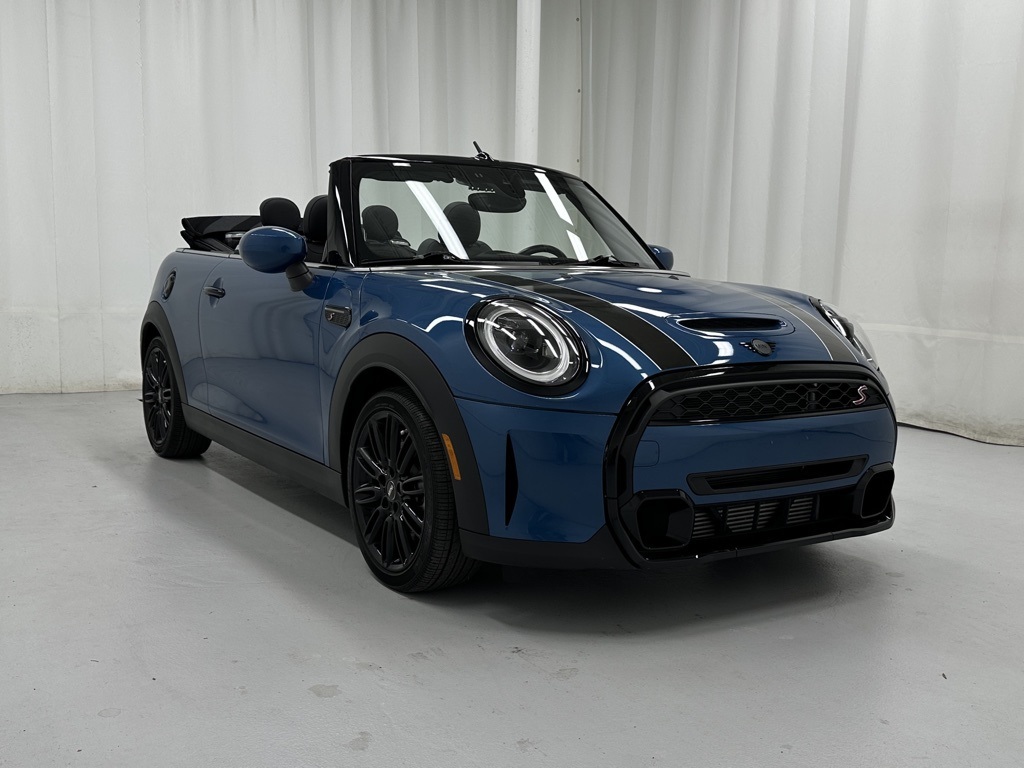 2023 Mini Cooper Convertible Base photo 2