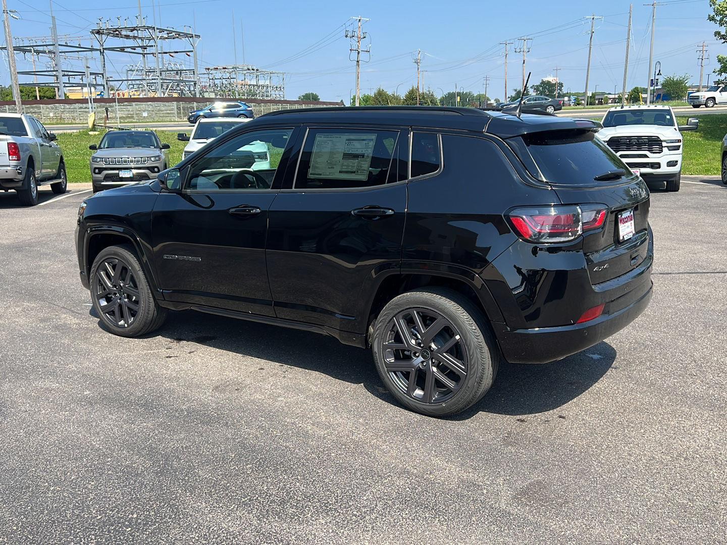 2025 Jeep Compass Limited photo 5