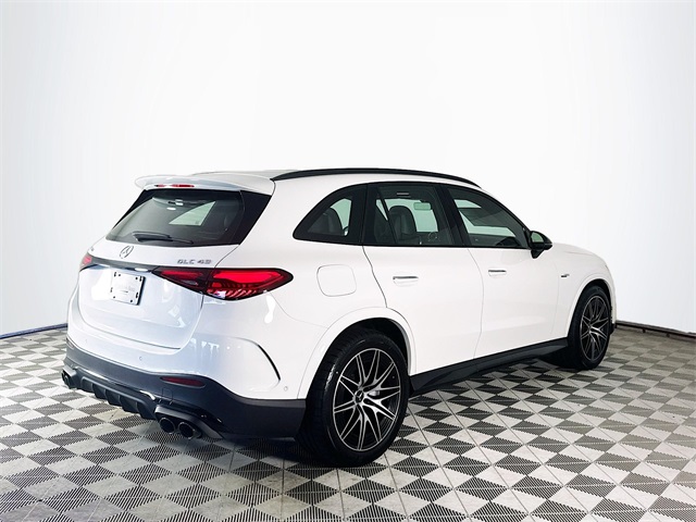 2025 Mercedes Benz GLC 43 AMG photo 7