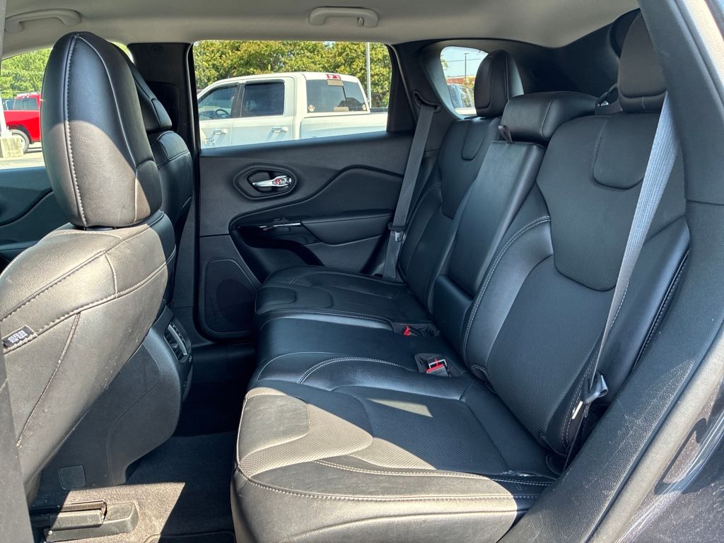 2023 Jeep Cherokee Altitude photo 22