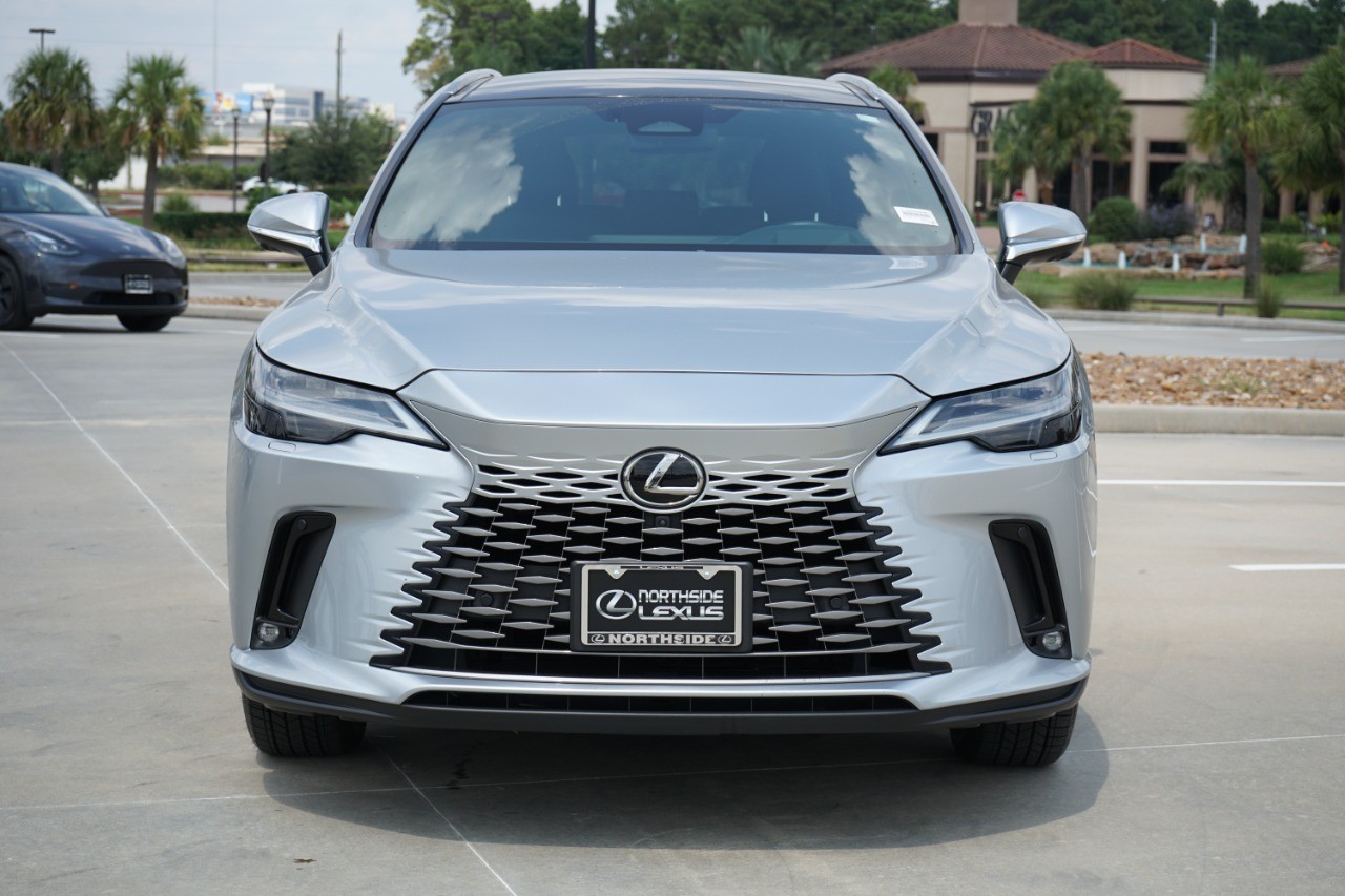 2023 Lexus RX 350h Luxury photo 2