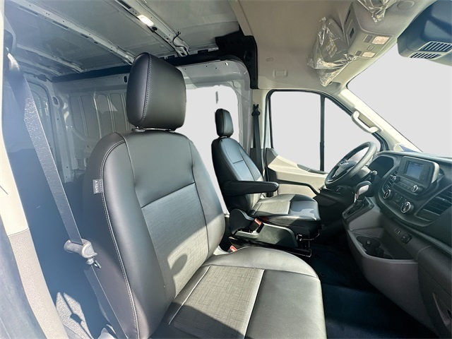 2025 Ford Transit Cargo Van photo 22