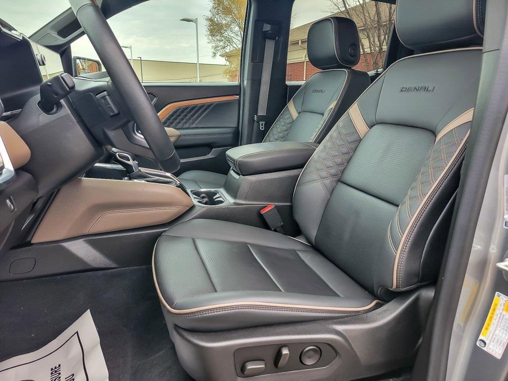 2024 GMC CANYON - Image 8