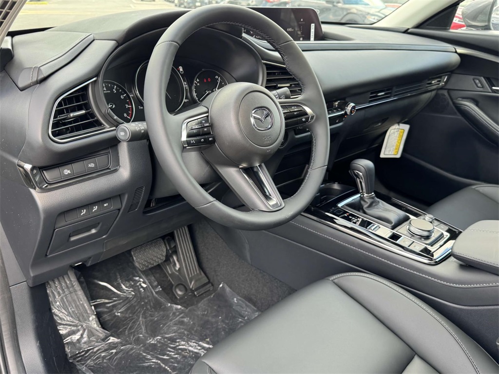 2025 Mazda CX-30 2.5 S Preferred photo 2