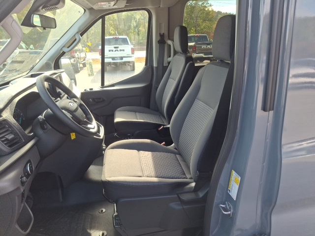 2025 Ford Transit photo 8