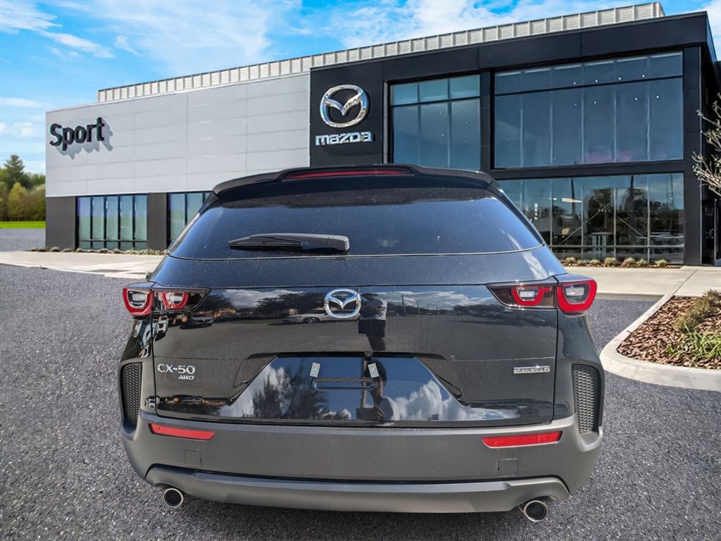 2025 Mazda CX-50 2.5 Select photo 4