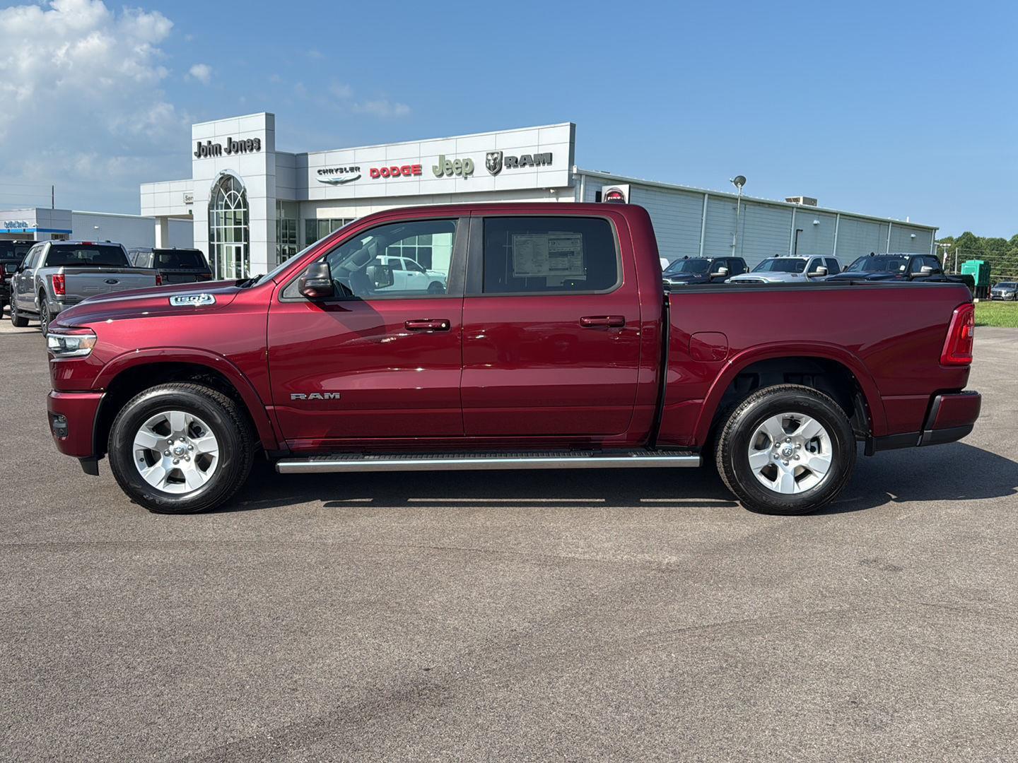 2025 Ram 1500 Big Horn photo 3