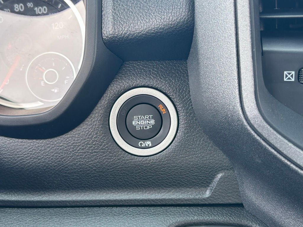 2025 Ram 1500 Tradesman photo 33